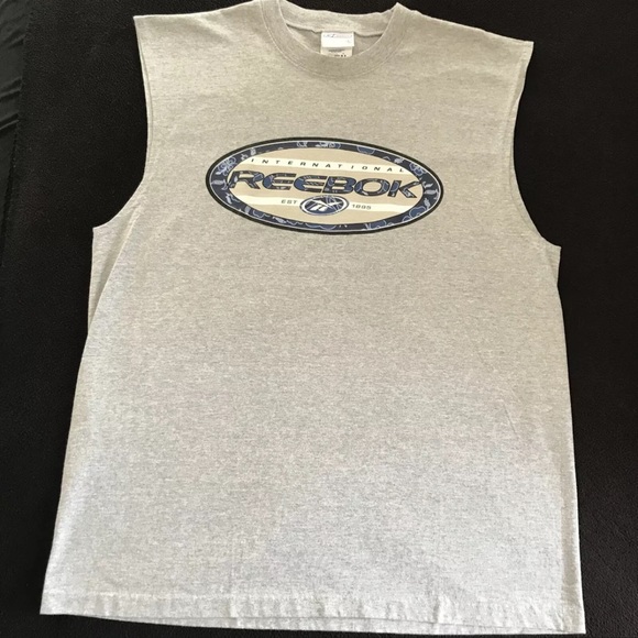 Reebok International Est 1895 Spelled Out Logo Rare Men’s Sleeveless T-shirt - Picture 1 of 12
